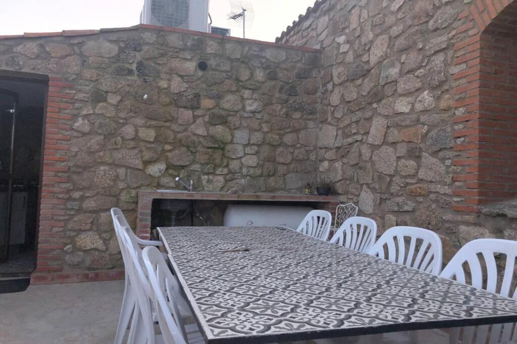 Casa - Apartamento Rural La Tahona Del Abuelo Plasenzuela Extérieur photo